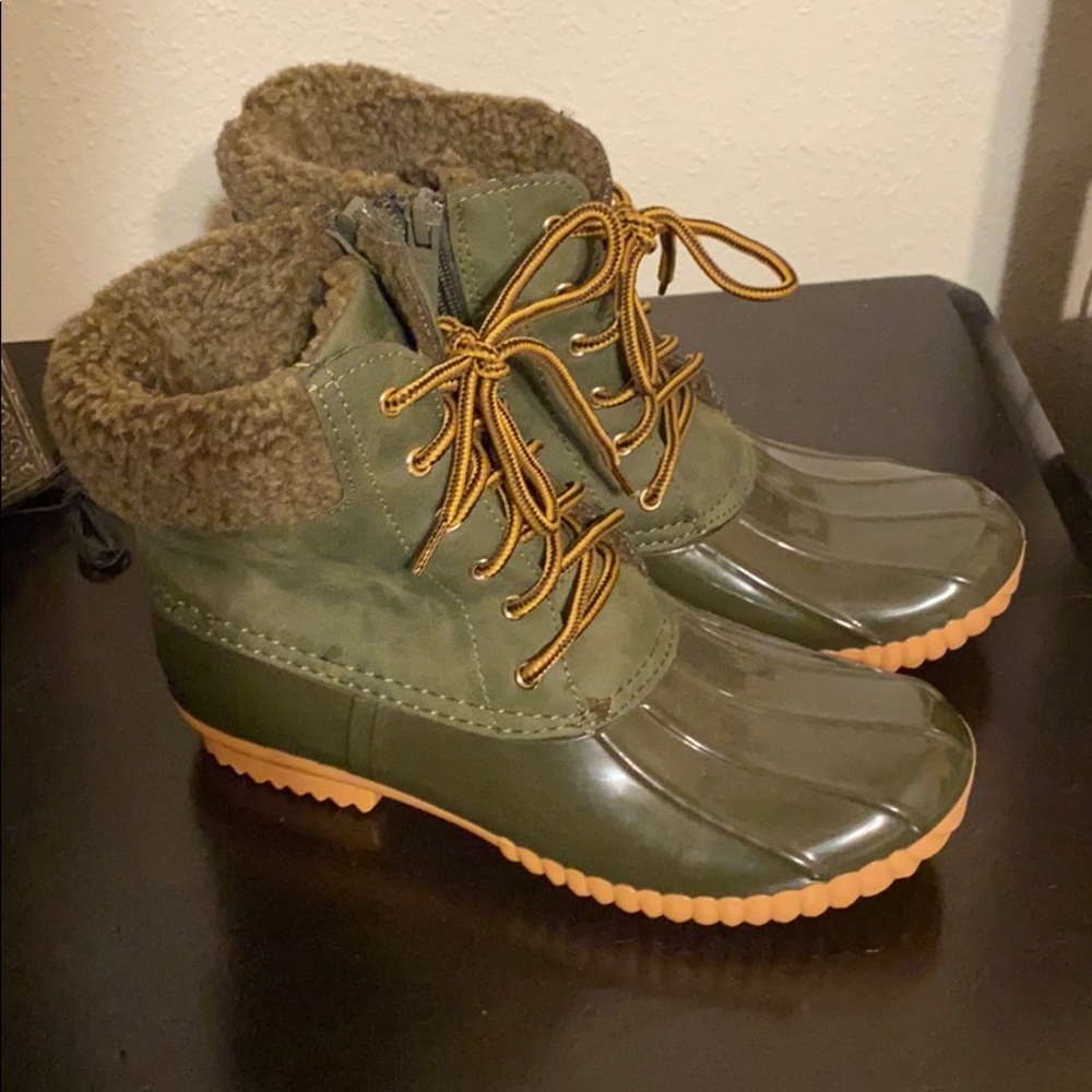 Nature Breeze Duck Boots